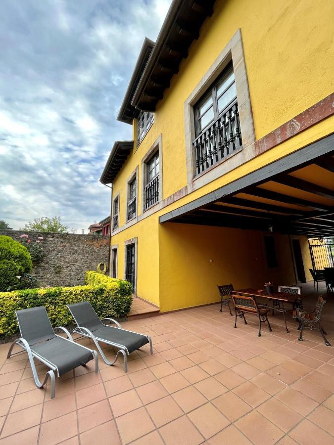Apartamentos Turisticos Paseo De La Alameda Villaviciosa  Buitenkant foto