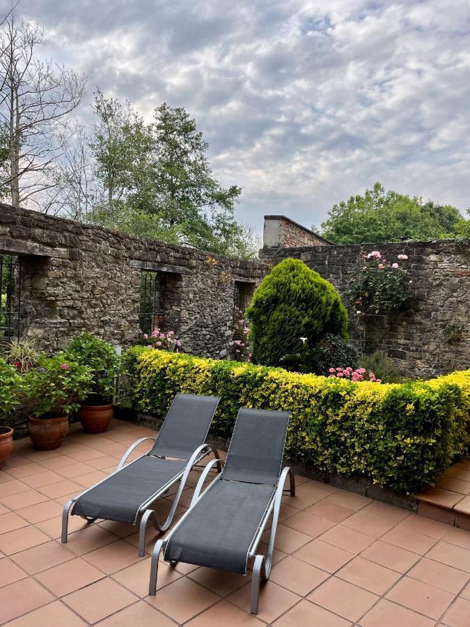 Apartamentos Turisticos Paseo De La Alameda Villaviciosa  Buitenkant foto